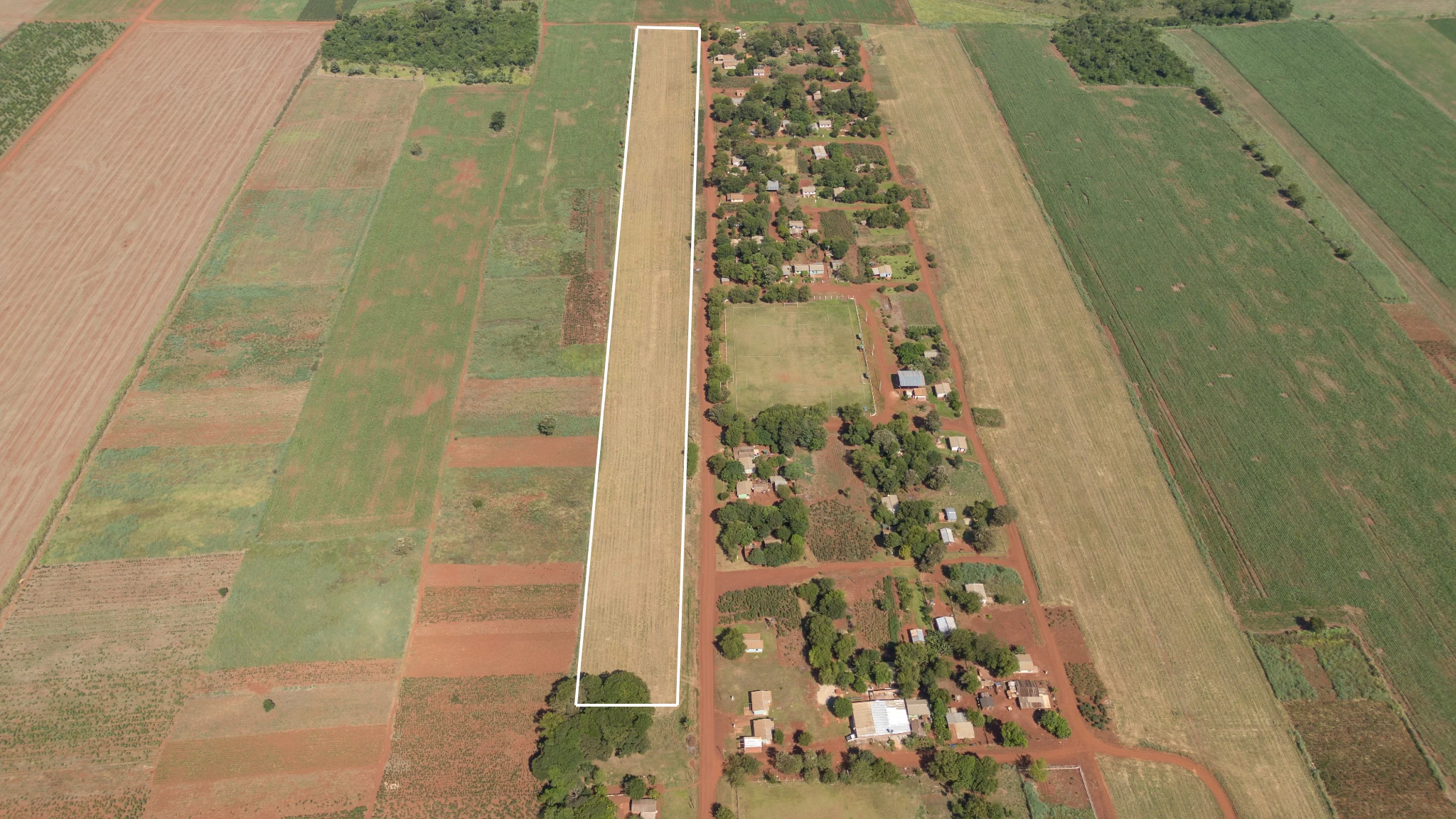 Hermosa casa frente al mar con acceso privado a la playa y piscina.